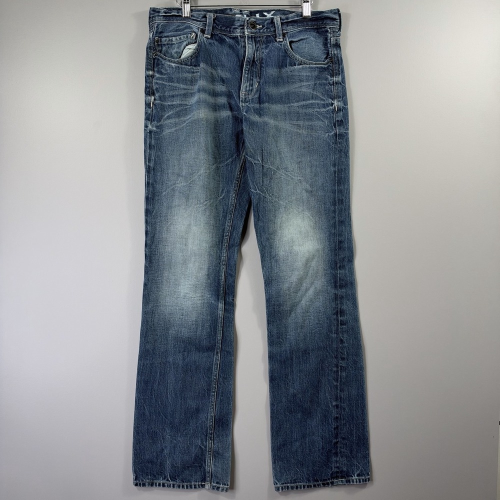 Helix Slim Boot Jeans Mens 32x34 Medium Wash Blue Distressed Denim 5 Pocket